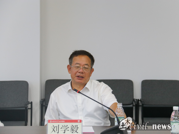 1624101173059033160.jpg 06.jpg