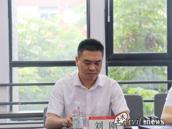 1624101160172093760.jpg 04.jpg