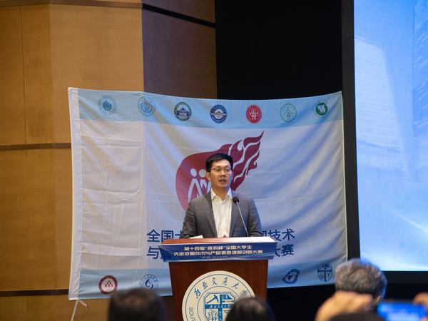 1627177246826089889.jpg SMJ_2171.jpg