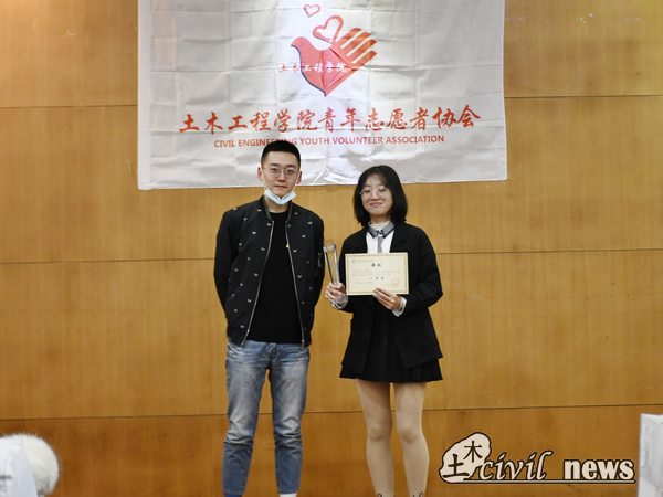 1606821909743074586.jpg 05.jpg